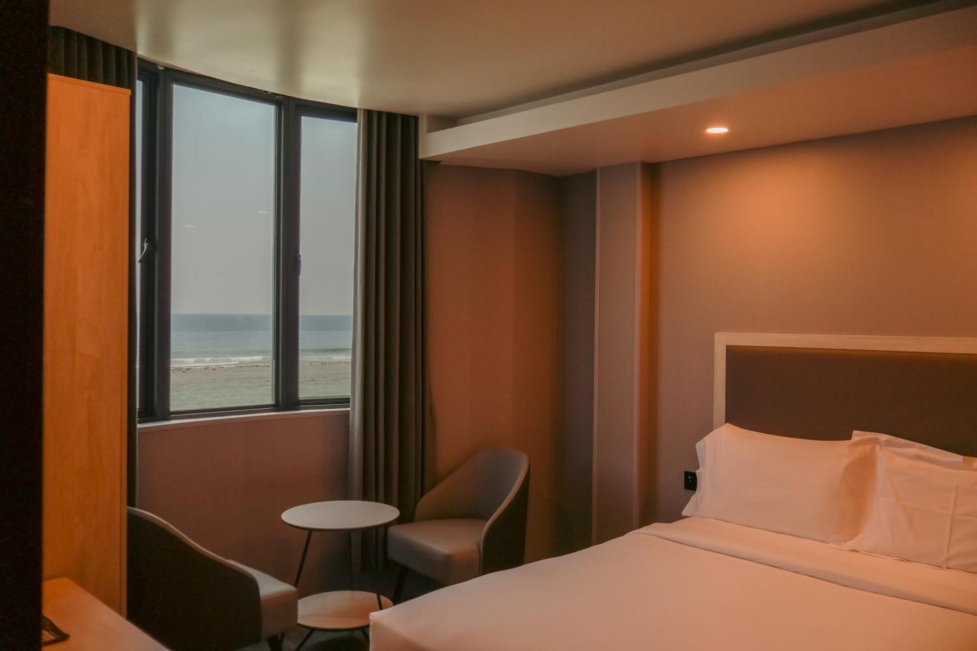 Point Inn Malé Extérieur photo