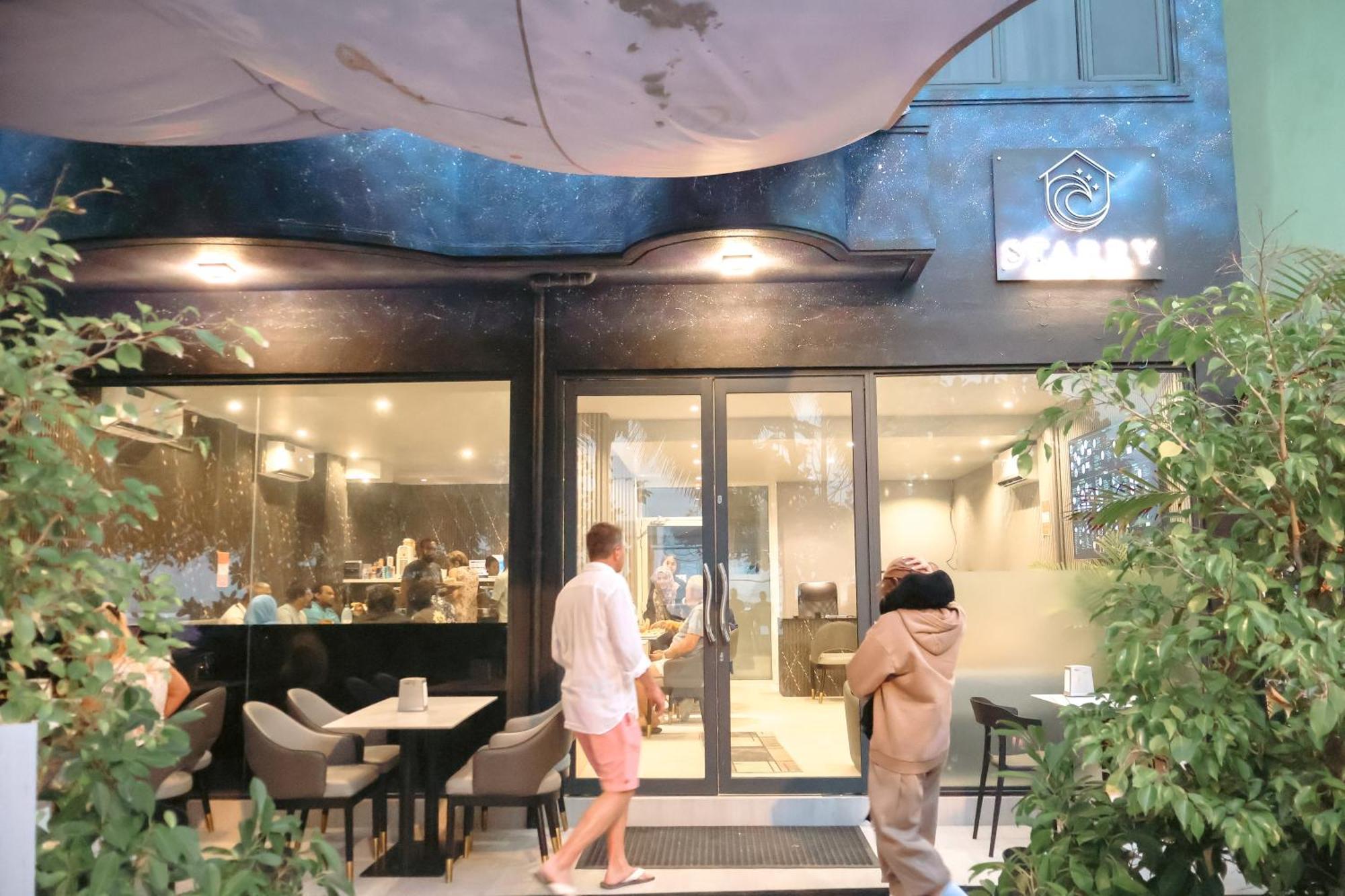 Point Inn Malé Extérieur photo